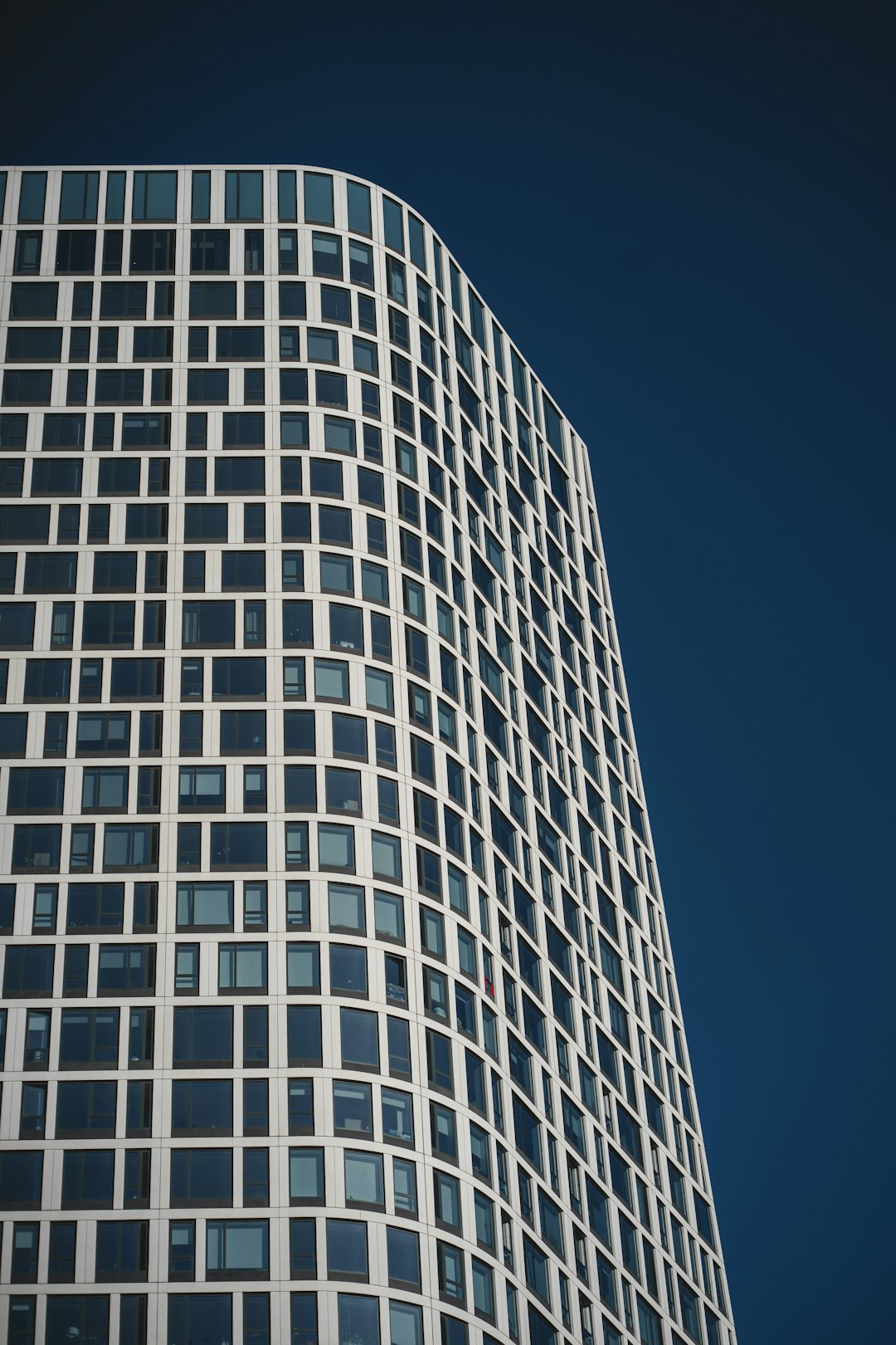 החזון לשנים הבאות: לאן שואף ג'ורג' ורור George Warwar בעולם הנדל"ן והיהלומים